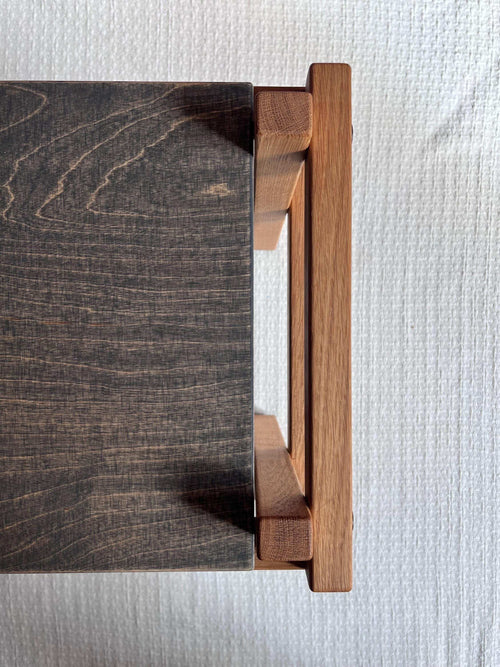 Beistelltisch aus Eiche & Birke Multiplex - Holzatelier TheobaldHolzatelier TheobaldMit Ablagebrett
