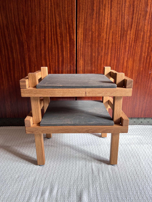 Beistelltisch aus Eiche & Birke Multiplex - Holzatelier TheobaldHolzatelier TheobaldMit Ablagebrett
