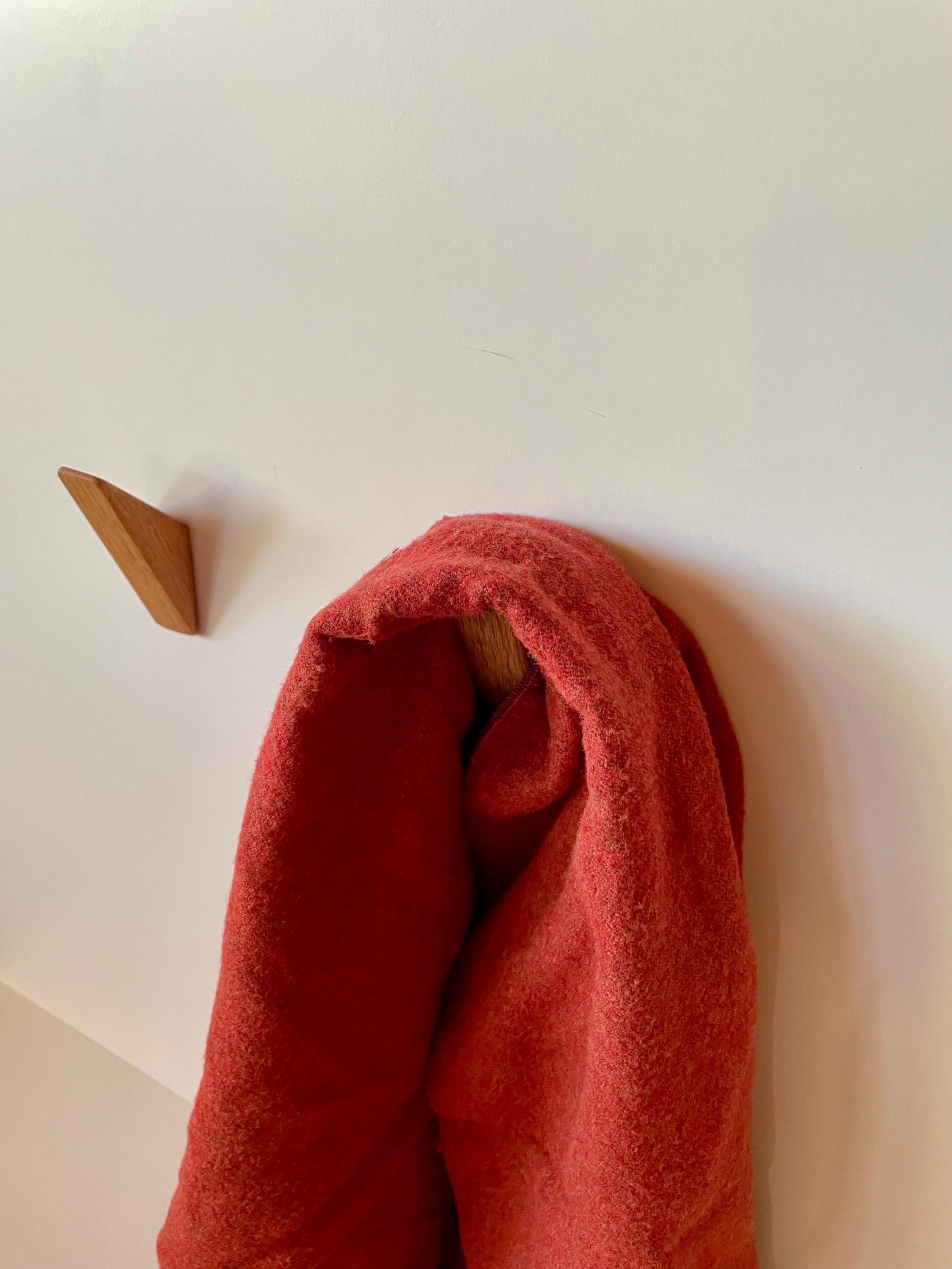 Wandhaken Eiche in Dreieckform - Holzatelier TheobaldHolzatelier Theobald