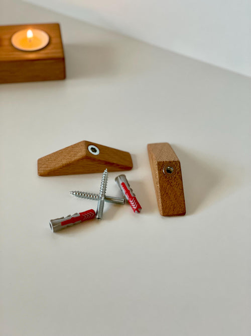 Wandhaken Eiche in Dreieckform - Holzatelier TheobaldHolzatelier Theobald