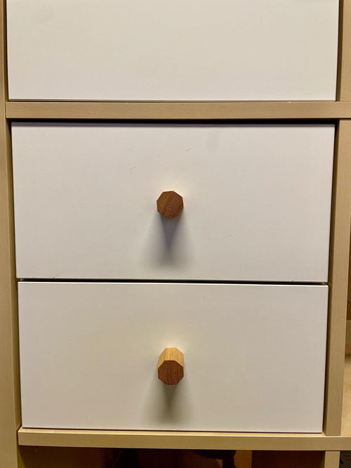 Möbelgriffe aus Eiche achteckig groß - Holzatelier TheobaldHolzatelier Theobald