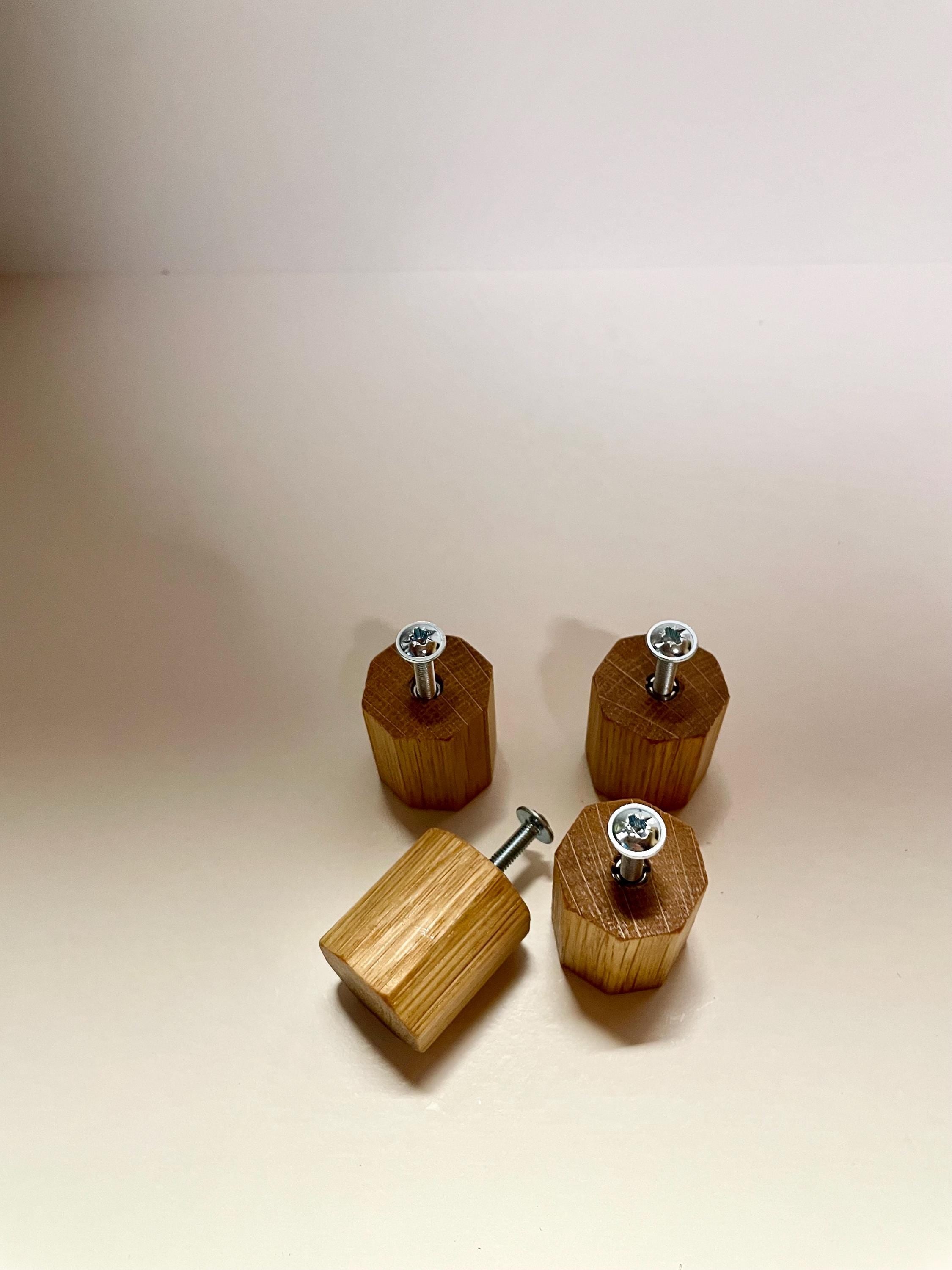 Möbelgriffe aus Eiche achteckig groß - Holzatelier TheobaldHolzatelier Theobald