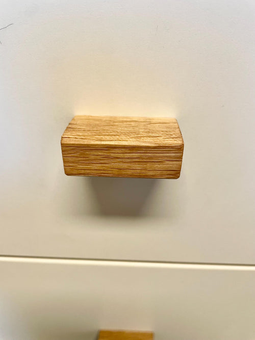 Möbelknopf Eiche in Trapezform - Holzatelier TheobaldHolzatelier Theobald