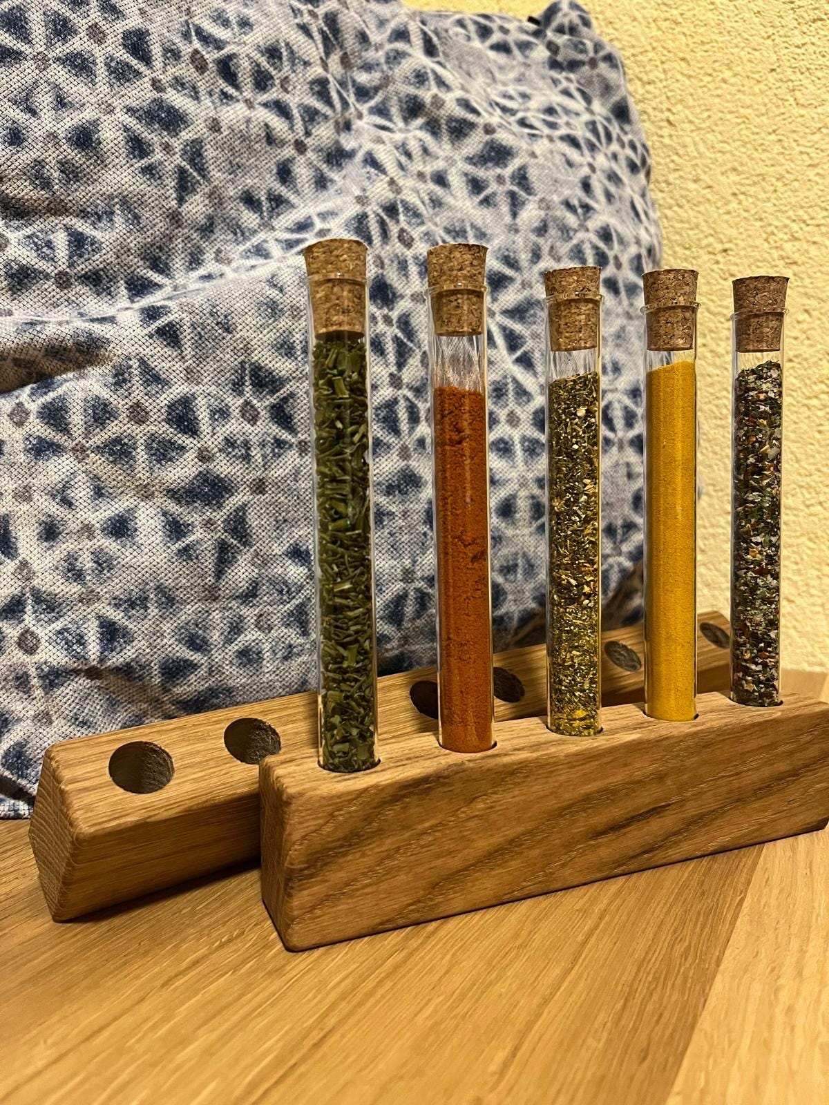 Gewürzregal aus Eiche - Holzatelier TheobaldHolzatelier Theobald5