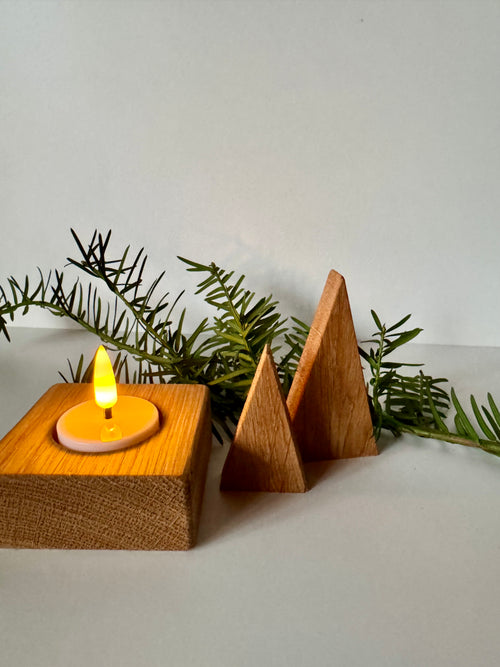 Holz Weihnachtsbäume aus Eiche - Holzatelier TheobaldHolzatelier Theobald